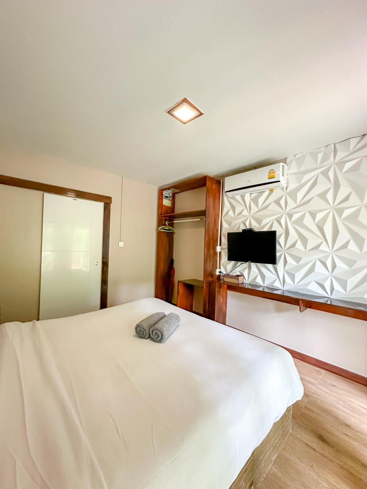 Good Mood Resort Koh Lipe Exterior photo