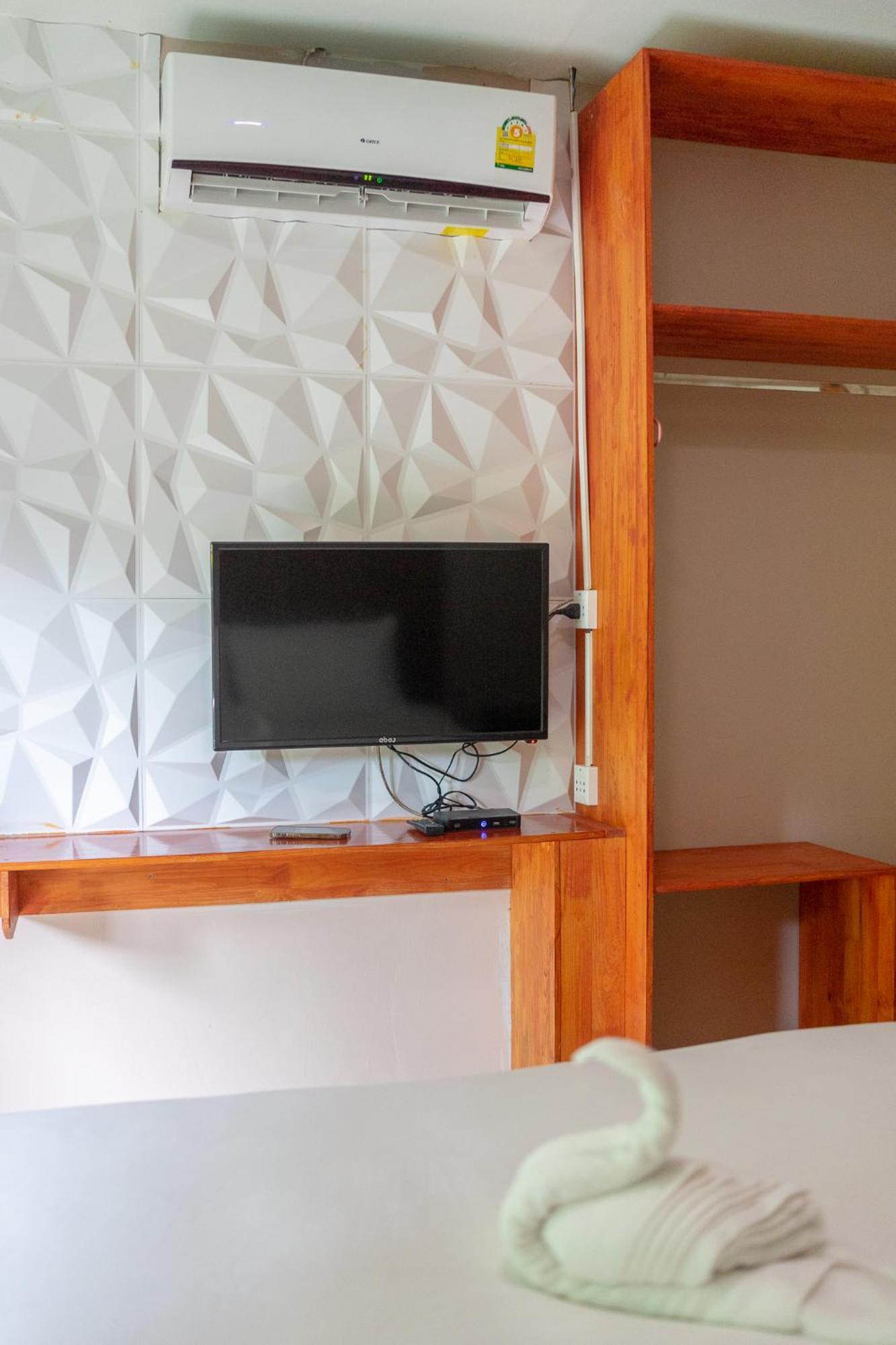 Good Mood Resort Koh Lipe Exterior photo